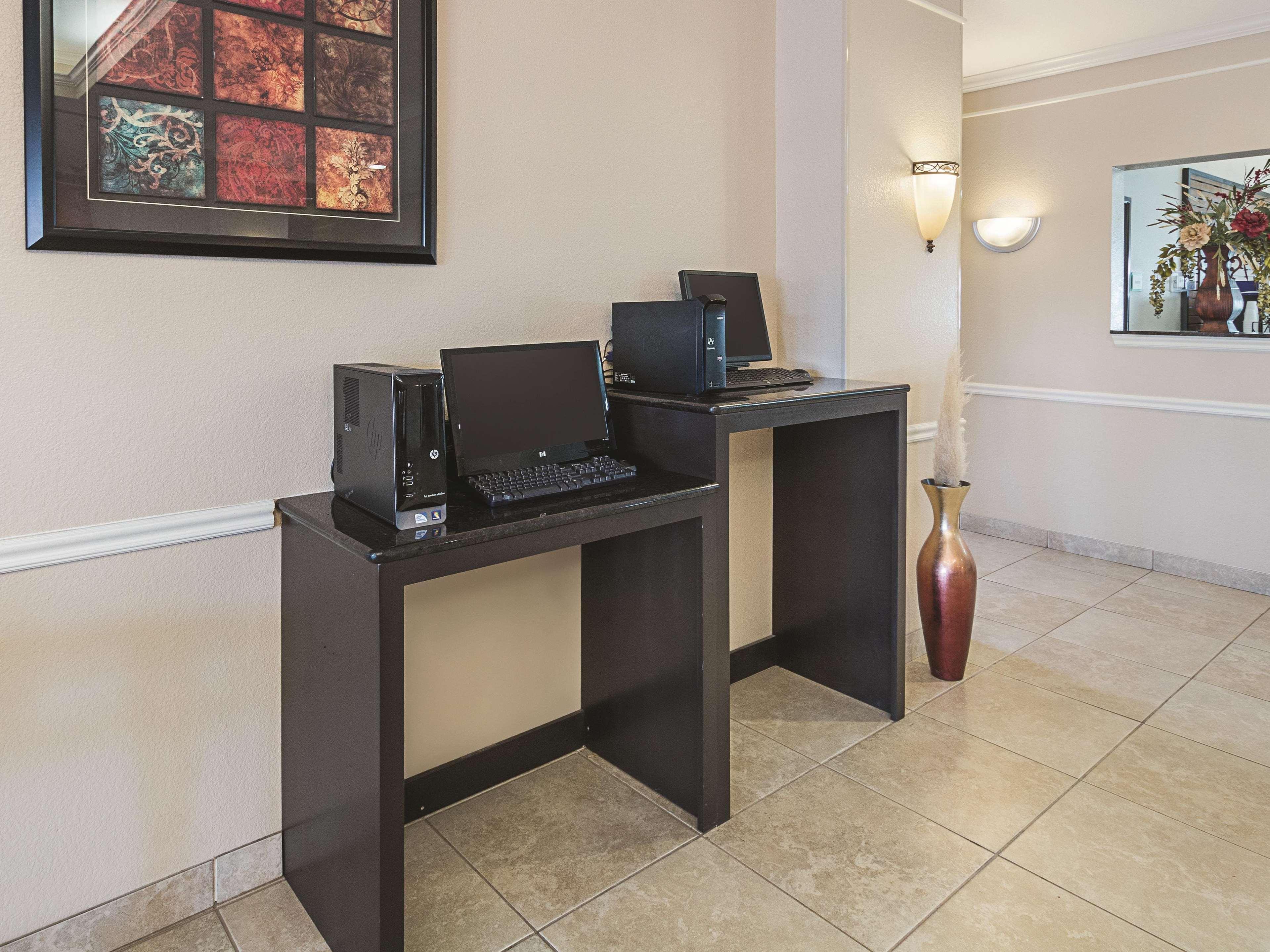 מלון La Quinta By Wyndham וואקסהאצ'י מראה חיצוני תמונה
